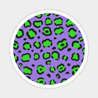 Green Leopard on Purple Magnet